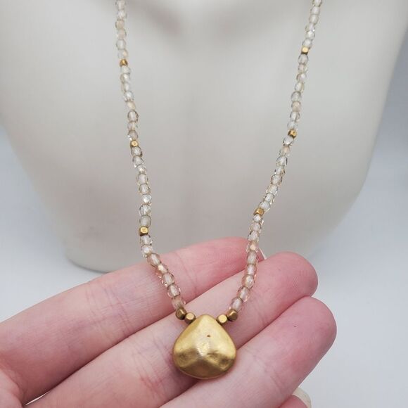 Gold tone nugget clear beaded necklace statement - Picture 2 of 3